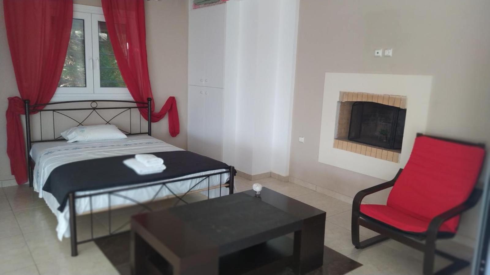 View Διαμερισμα Villa Loukissia Eksteriør bilde
