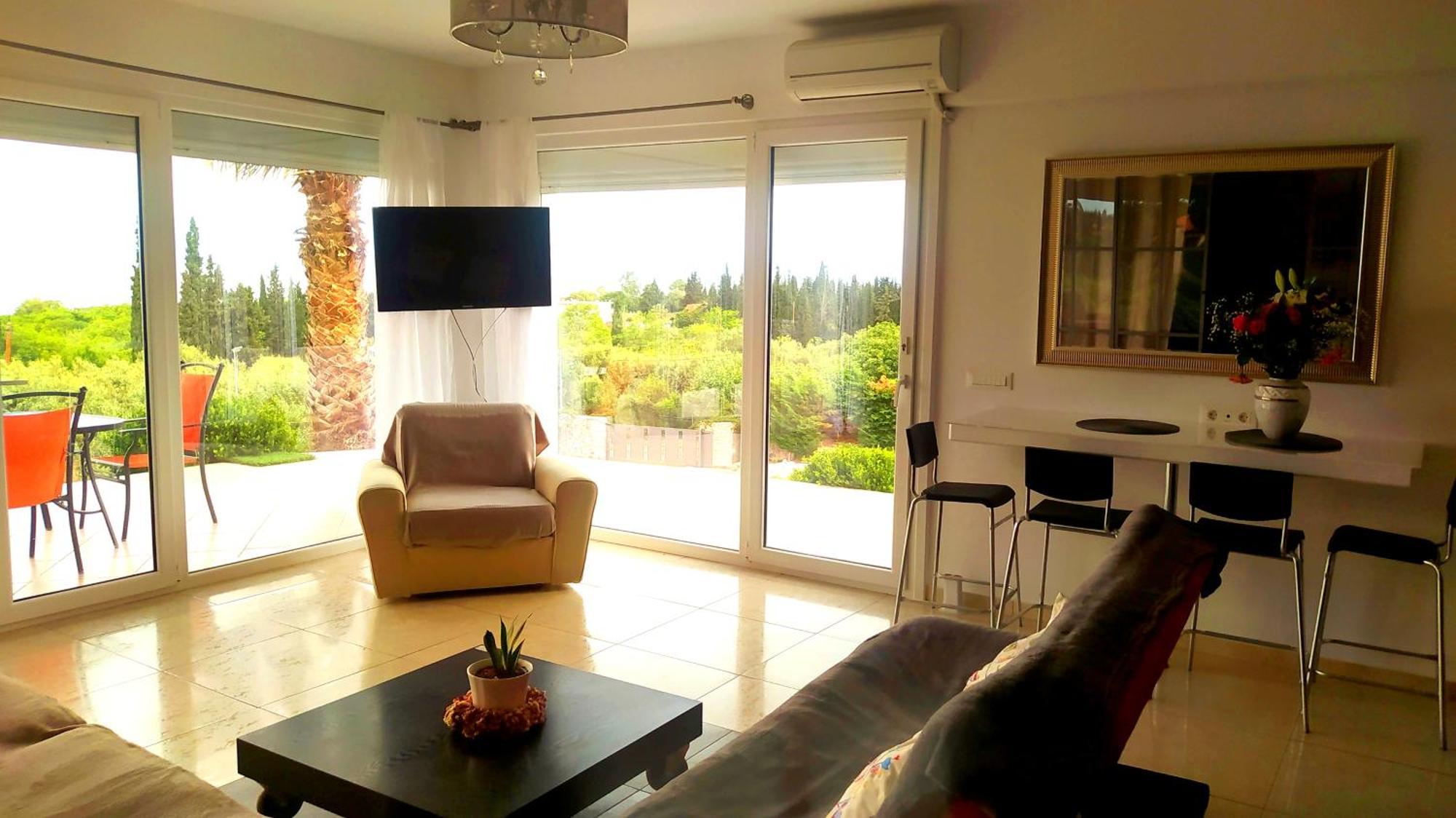 View Διαμερισμα Villa Loukissia Eksteriør bilde